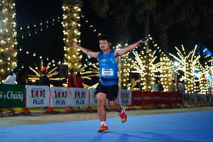 BIB: 100, 43071
                            <button type="button" onclick="openModal(19614172)" class="btn btn-primary btn-sm float-right btn-popup" data-toggle="modal" data-target=".modal-high-quality">
                        <i class="fas fa-shopping-cart"></i> Add to Cart
                    </button>
                                            <button type="button" onclick="isThisMe(19614172, true)" class="btn btn-success btn-sm float-right btn-popup btn-isme hidden" data-toggle="tooltip" data-placement="bottom" title="นี่คือรูปของคุณใช่ไหม คลิกที่นี่เพื่อเอาเข้าอัลบั้ม">
                        <i class="fas fa-plus"></i> Add to album
                    </button>
                    <button type="button" onclick="isThisMe(19614172, false)" class="btn btn-warning btn-sm float-right btn-popup btn-isnotme hidden">
                        <i class="fas fa-ban"></i> Remove from album
                    </button>